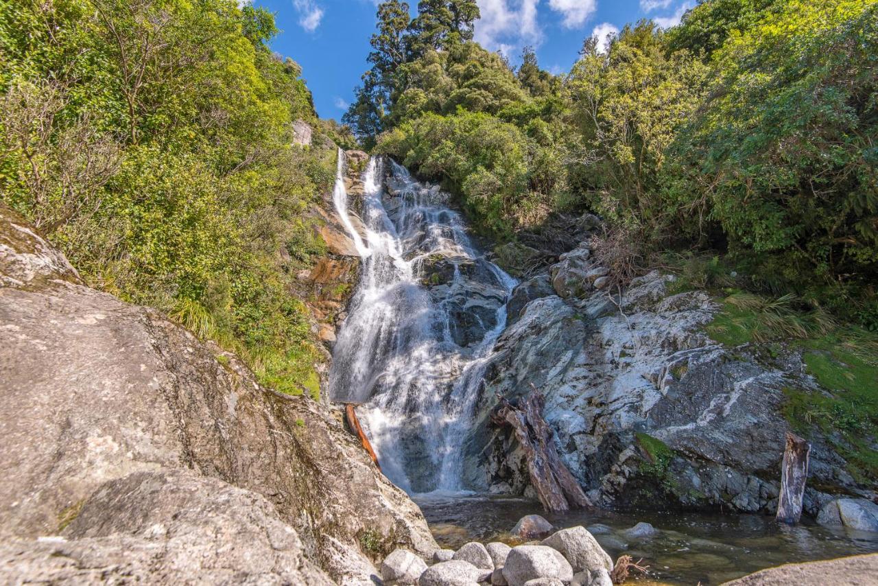Lake Brunner Eco Lodge Moana Bagian luar foto