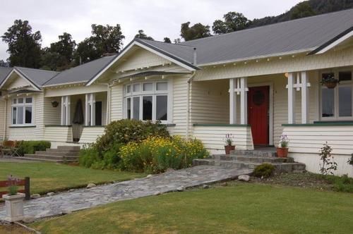 Lake Brunner Eco Lodge Moana Bagian luar foto